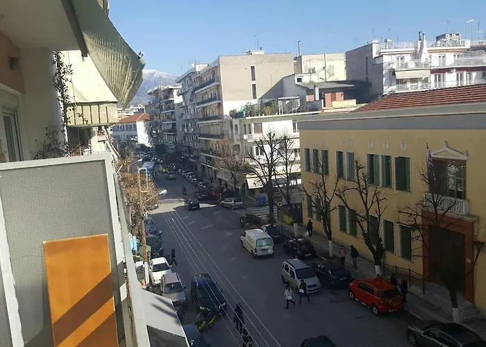 Citycenter.free Parking Place In 100m Apartament Serres